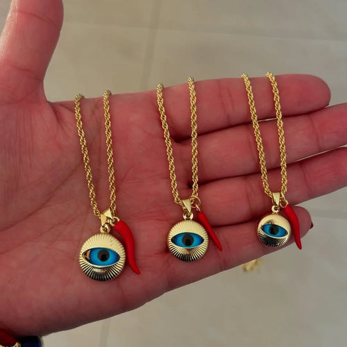 charm ojo suerte