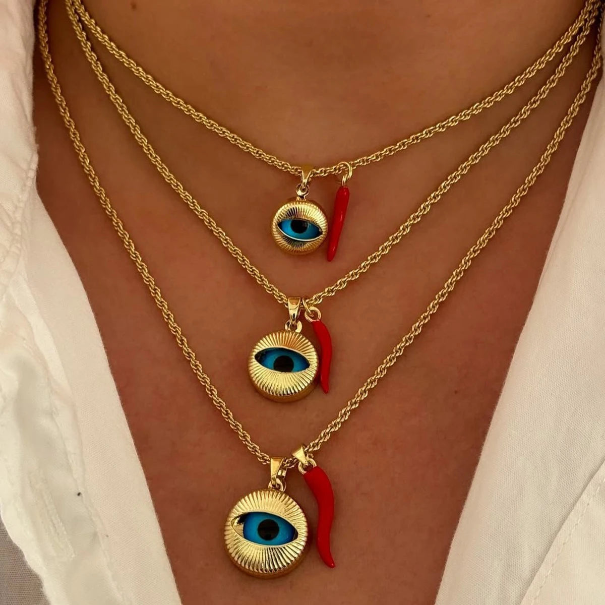 charm ojo suerte