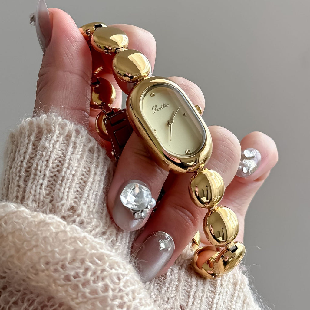 Reloj dorado